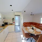 Ferienhaus Solomos Family House