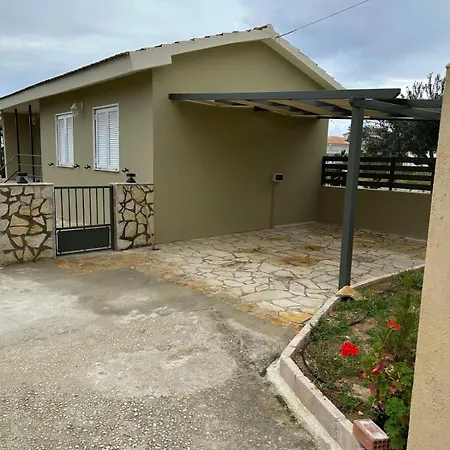 Solomos Family House