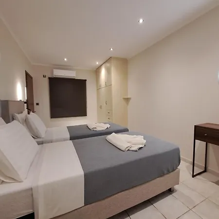 Semesterbostad Solomos Family House