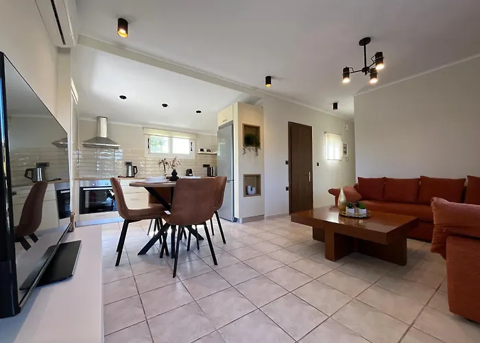 Solomos Family House Tatil Evi