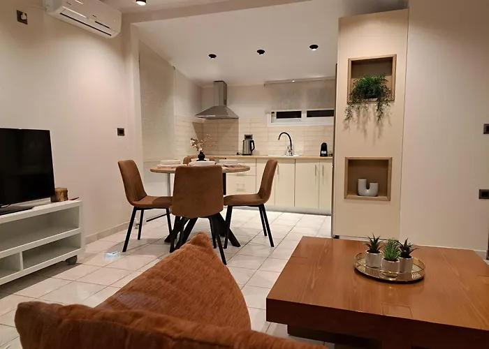 Solomos Family House Tatil Evi